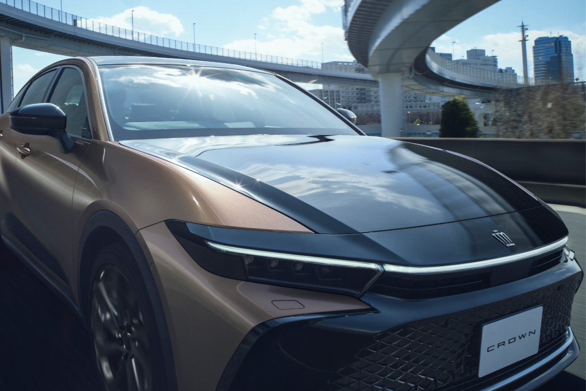 crowncrossover_gallery_img05